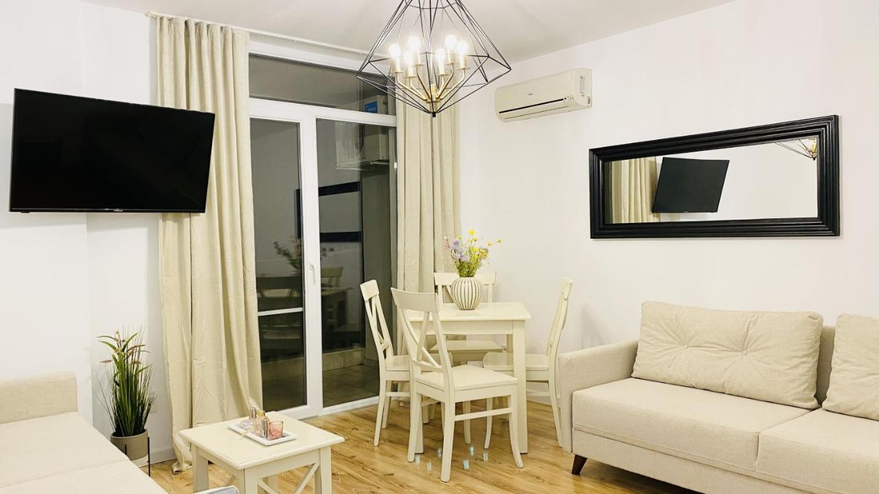 Apartello Modern Apartments In Downpark 써니비치 외부 사진